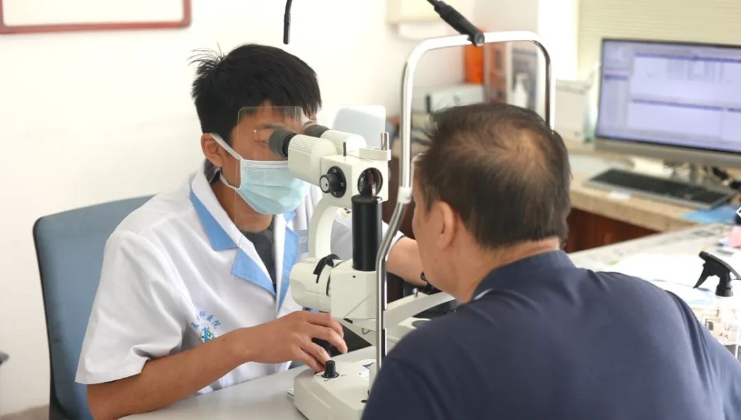 甜蜜的荔枝成為糖友“視力殺手”？過量食用可誘發(fā)糖尿病視網(wǎng)膜病變！